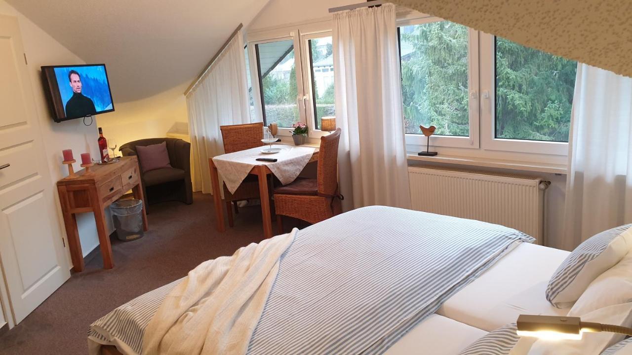 Möhnesee Gaestehaus Sonnenhuegel מראה חיצוני תמונה